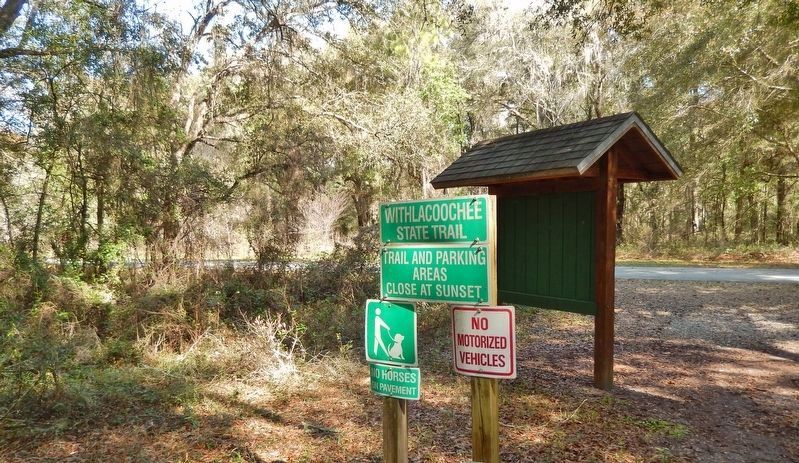 Withlacoochee State Trail Sign & Kiosk (<i>wide view; located near marker; trail in background</i>) image. Click for full size.