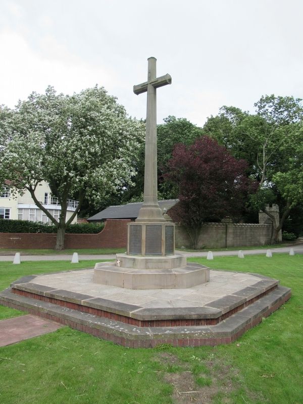 Castle Eden War Memorial image. Click for full size.