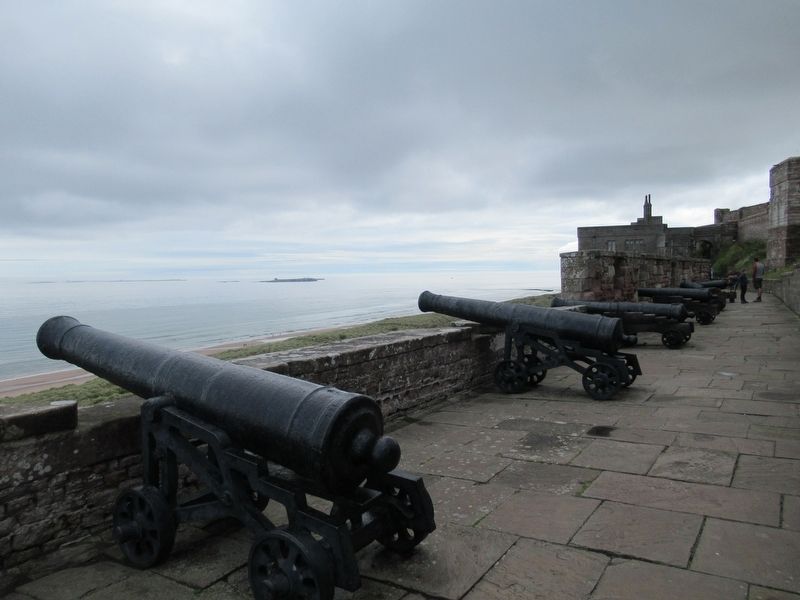 24 Pounder Cannons overlooking the North Sea Coast image. Click for full size.