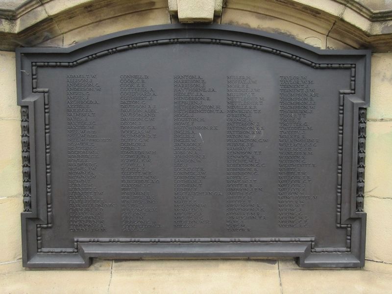 Alnwick War Memorial image. Click for full size.