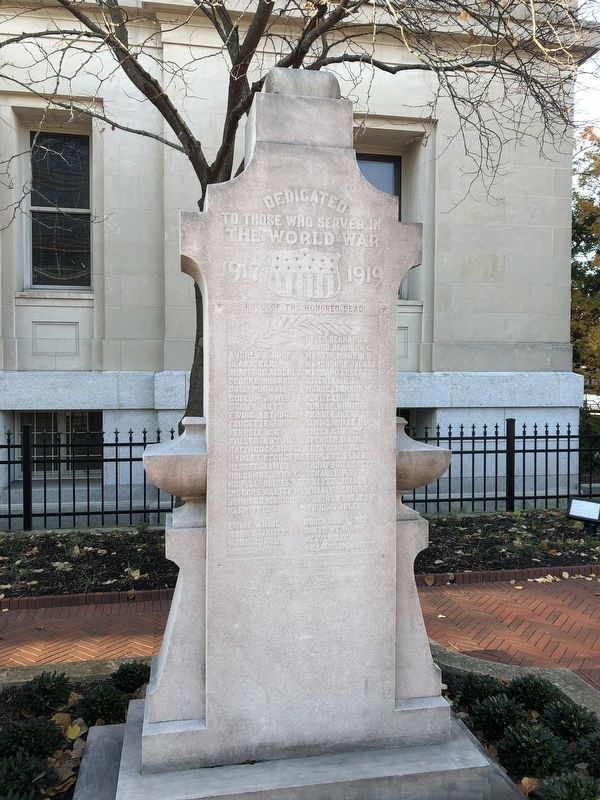 Dedicated to Those who Served in the World War Marker. Click for full size. Dedicated to Those who Served in the World War Marker image. Click for full size.