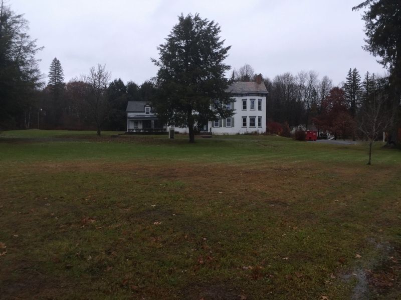 Yates Farm Mansion image. Click for full size.