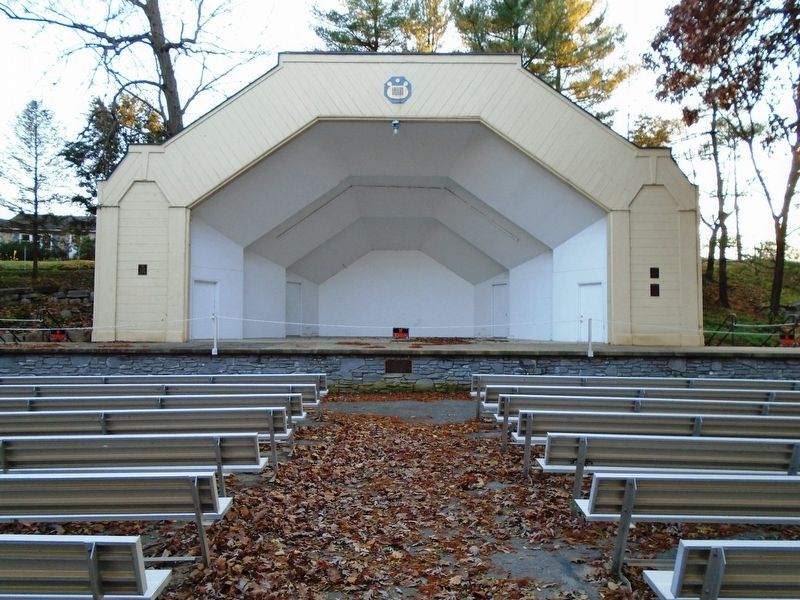 Paul E. Beck Memorial Band Shell and Markers image. Click for full size.