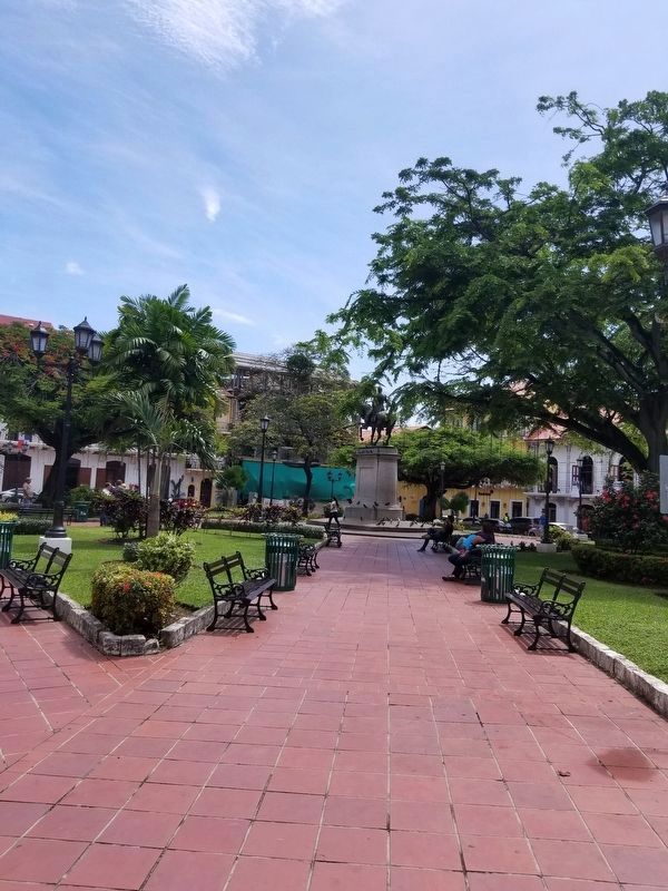 A view with the General Tomás Herrera Monument in the distance. Click for full size. A view with the General Tomás Herrera Monument in the distance image. Click for full size.