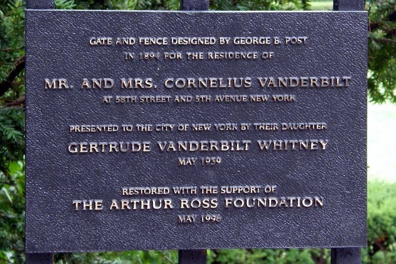 The Vanderbilt Gate Marker image. Click for full size.