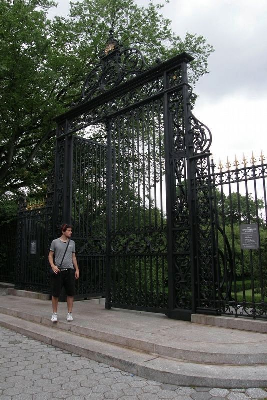 The Vanderbilt Gate image. Click for full size.