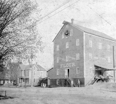 The Red Mill. Click for full size. The Red Mill image. Click for full size.