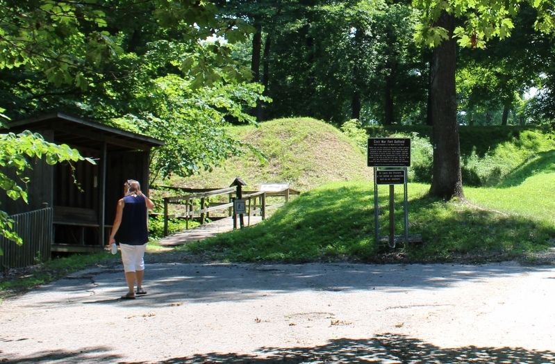Fort Duffield Marker. Click for full size. Fort Duffield Marker image. Click for full size.