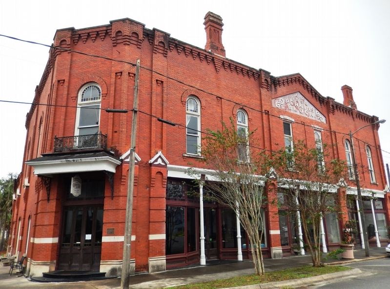 Perkins Opera House (<i>Washington Street [north side] view</i>) image. Click for full size.