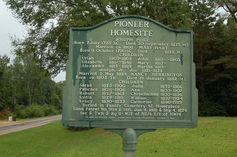 Pioneer Homesite Marker. Click for full size. Pioneer Homesite Marker image. Click for full size.