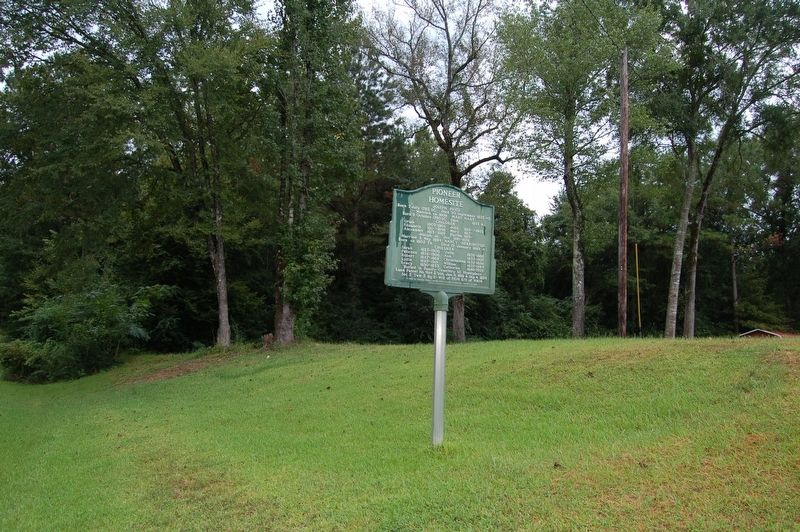 Pioneer Homesite Marker. Click for full size. Pioneer Homesite Marker image. Click for full size.