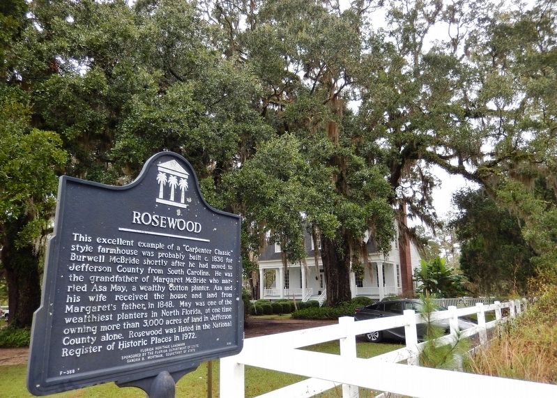Rosewood Marker (<i>wide view; looking east toward Rosewood Plantation</i>) image. Click for full size.
