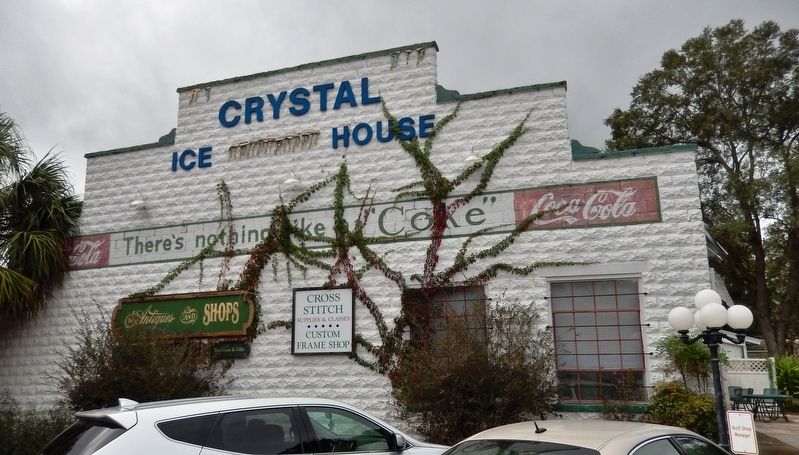 Crystal Ice House (<i>northeast corner view</i>) image. Click for full size.