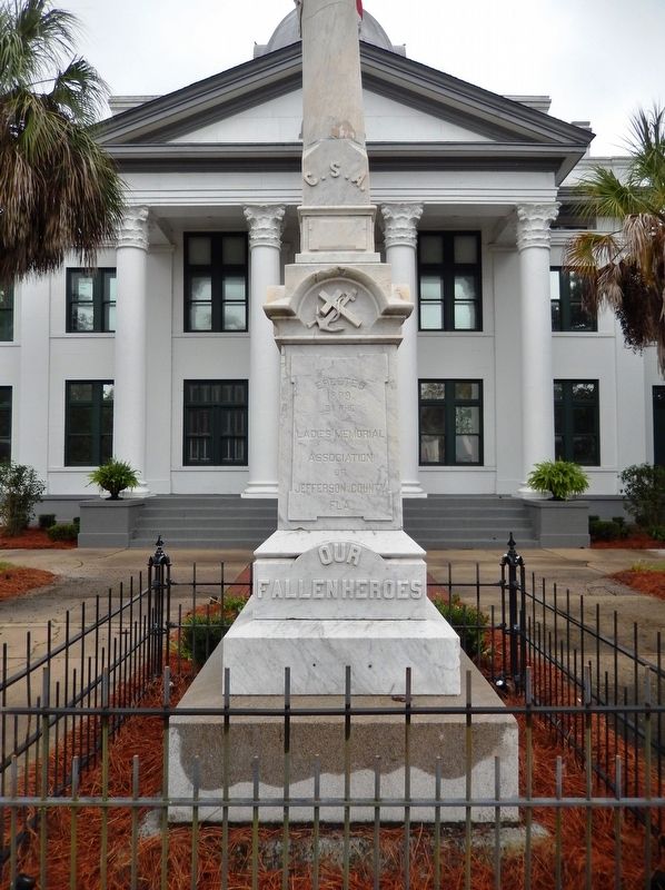 Jefferson County Confederate Memorial (<i>tall view; north/front side</i>) image. Click for full size.