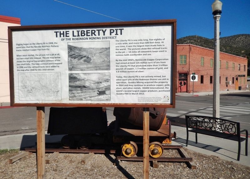The Liberty Pit Marker (<i>wide view; US Highway 50 & 4th Street intersection in background</i>) image. Click for full size.