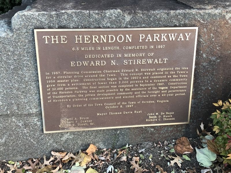 The Herndon Parkway Marker image. Click for full size.