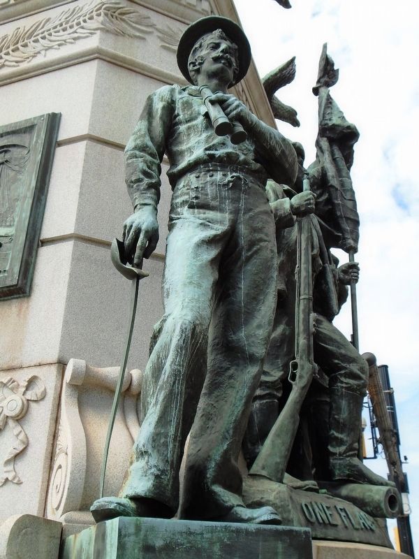 Civil War Memorial Sailor Statue image. Click for full size.