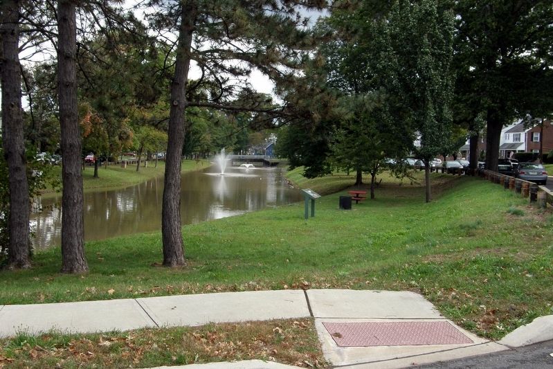 The Woman�s Club of Fords Marker site image. Click for full size.