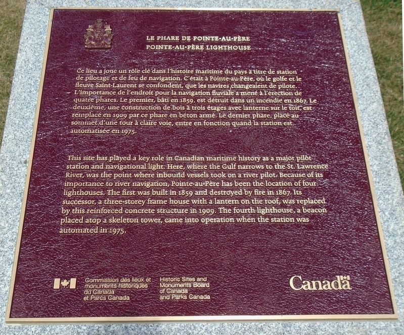 Le phare de Pointe-au-Père / Point-au-Père Lighthouse Marker. Click for full size. Le phare de Pointe-au-Père / Point-au-Père Lighthouse Marker image. Click for full size.