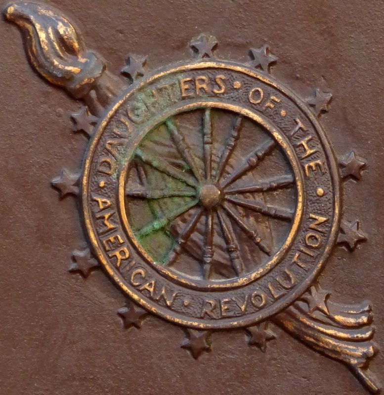 Seal of the Daughters of the American Revolution image. Click for full size.
