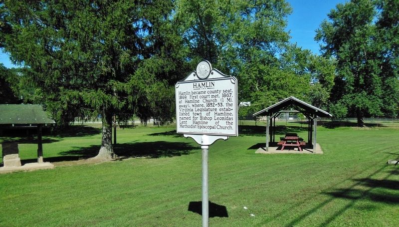 Hamlin Marker (<i>wide view; Hamlin Lions Club Field in background</i>) image. Click for full size.
