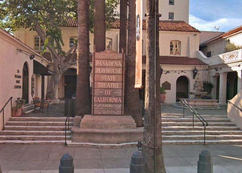 Pasadena Playhouse courtyard and Marker image. Click for full size.