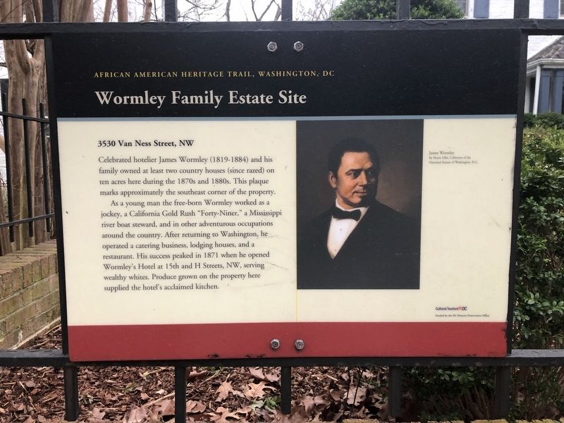 Wormely Family Estate Site Marker image. Click for full size.