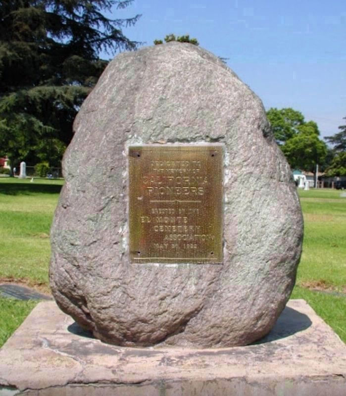 California Pioneers Plaque. Click for full size. California Pioneers Plaque image. Click for full size.