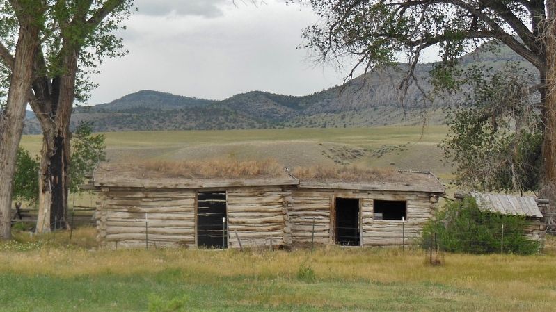 Parker Homestead Cabin (<i>view from near marker</i>) image. Click for full size.