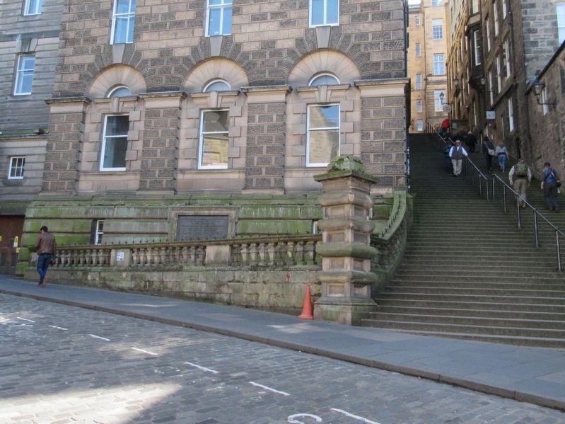 Edinburgh Municipal Building Marker image. Click for full size.