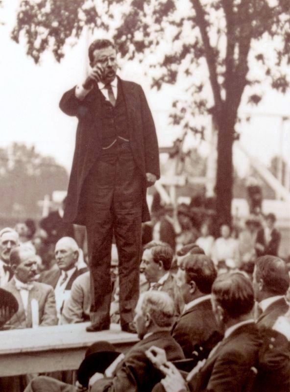 Close-up of photo on marker: Theodore Roosevelt image. Click for full size.