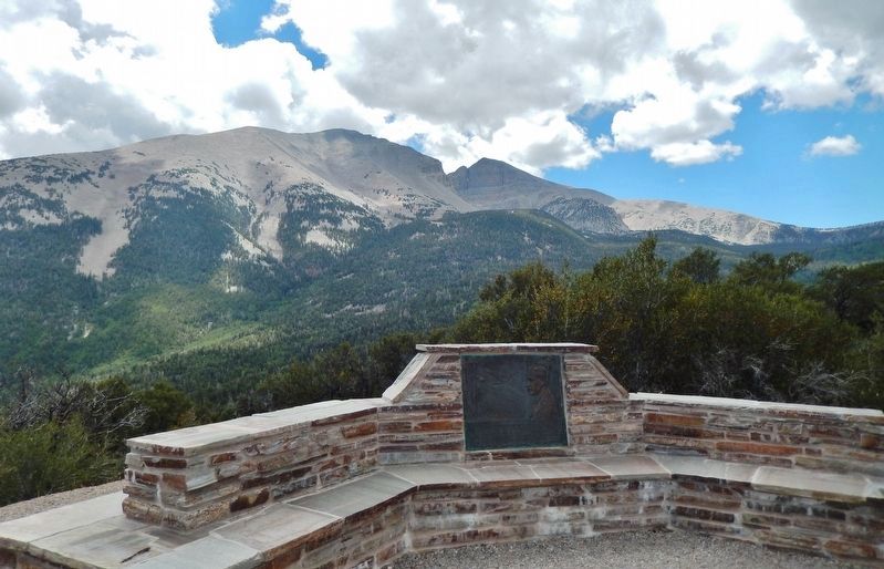 Stephen Tyng Mather Marker (<i>wide view from Mather Overlook</i>) image. Click for full size.