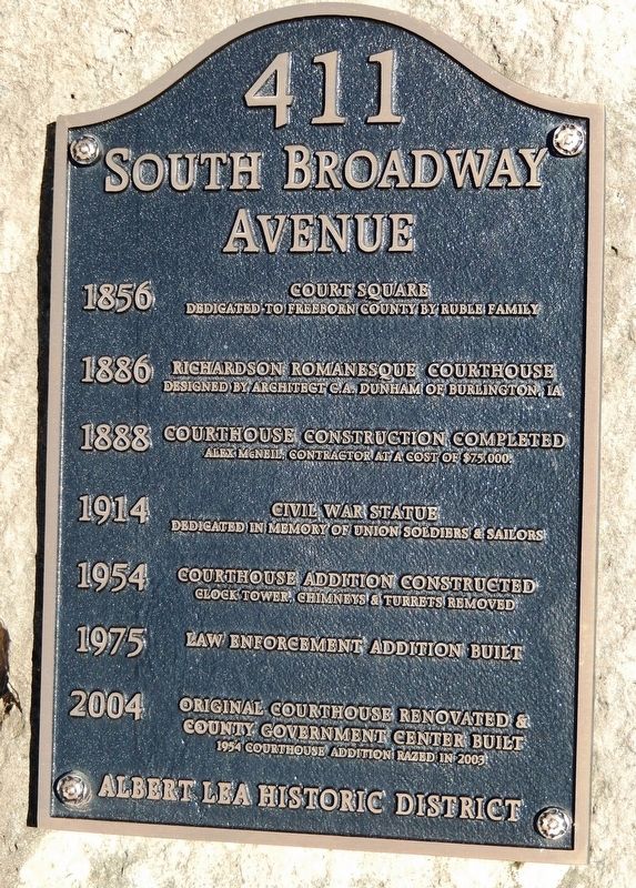 411 South Broadway Avenue Marker. Click for full size. 411 South Broadway Avenue Marker image. Click for full size.