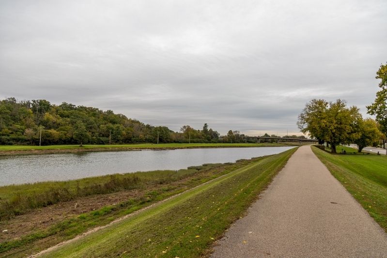 The Miami River at Miamisburg image. Click for full size.