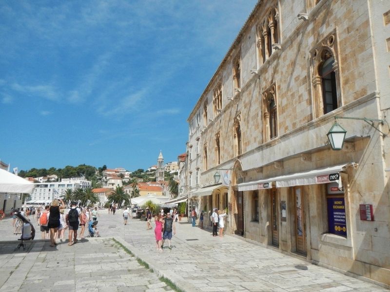 Hvar Piazza and Marker, on the far right. Click for full size. Hvar Piazza and Marker, on the far right image. Click for full size.