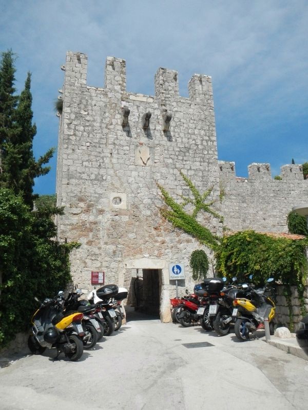 Porta Badoer and Marker image. Click for full size.