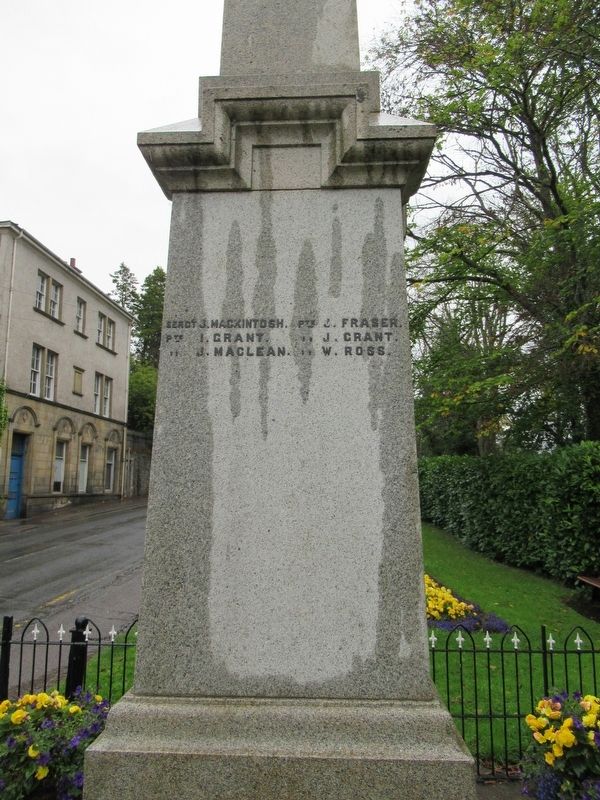 Glen Urquhart War Memorial image. Click for full size.