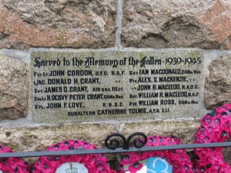 Glen Urquhart War Memorial image. Click for full size.