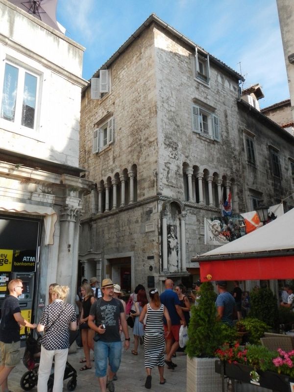 The Ciprianis-Benedetti Palace and Marker, at the corner image. Click for full size.