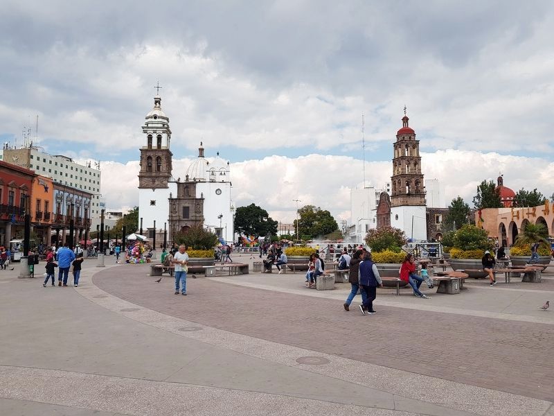 Saint Joseph Church with the Irapuato Cathedral on the left. Click for full size. Saint Joseph Church with the Irapuato Cathedral on the left image. Click for full size.