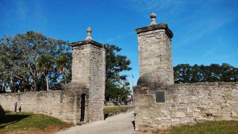 St. Augustine City Gate (<i>south side; related marker visible on wall</i>) image. Click for full size.