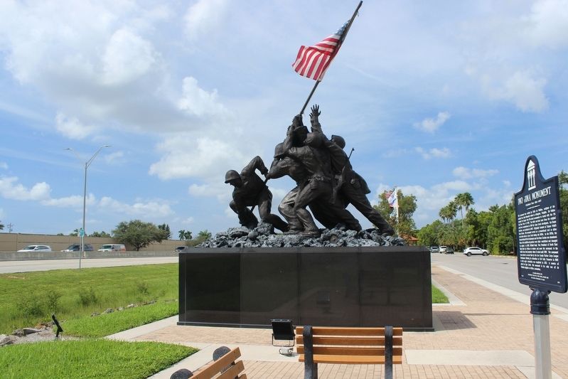 Iwo Jima Monument Marker and Monument image. Click for full size.