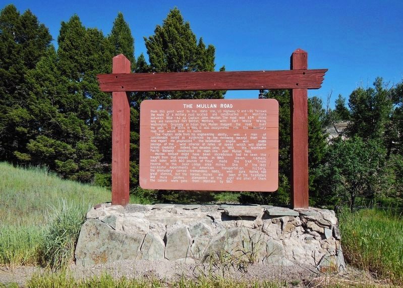 The Mullan Road Marker (<i>wide view</i>) image, Touch for more information