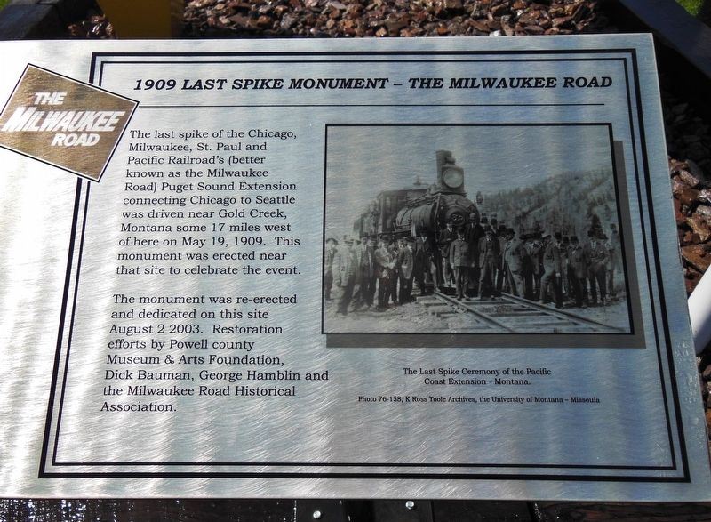 1909 Last Spike Monument image. Click for full size.
