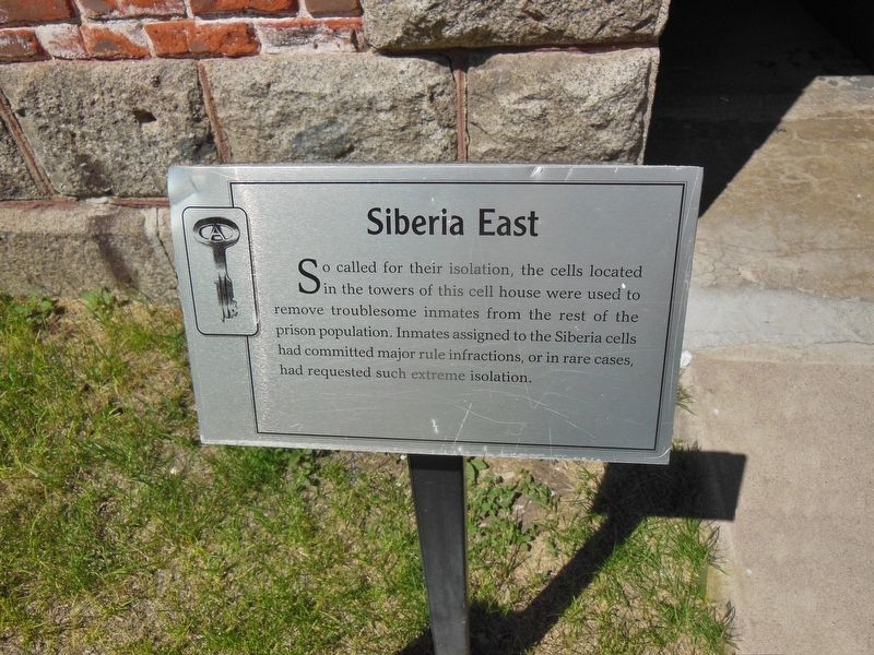 Siberia East Marker (<i>wide view; located at entrance to 1912 Cell House southeast tower</i>) image. Click for full size.