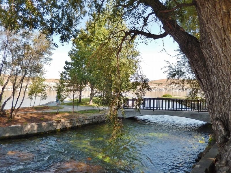 Roe River flowing toward the Missouri River (<i>view from marker</i>) image. Click for full size.