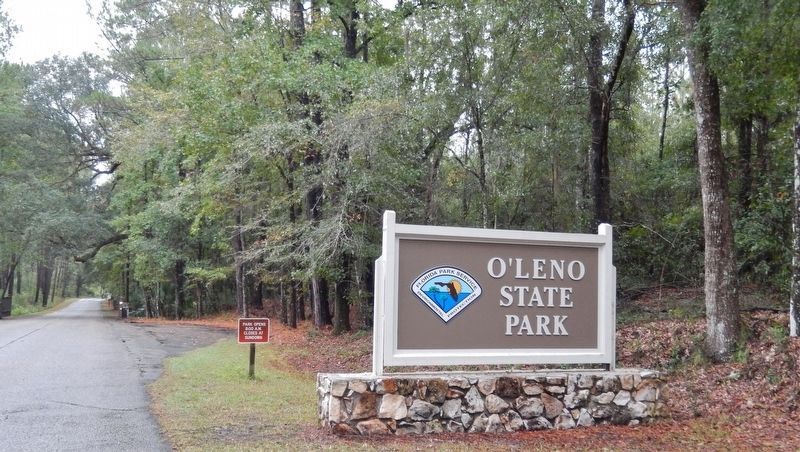Oleno State Park Sign (<i>turn here to access marker</i>) image. Click for full size.
