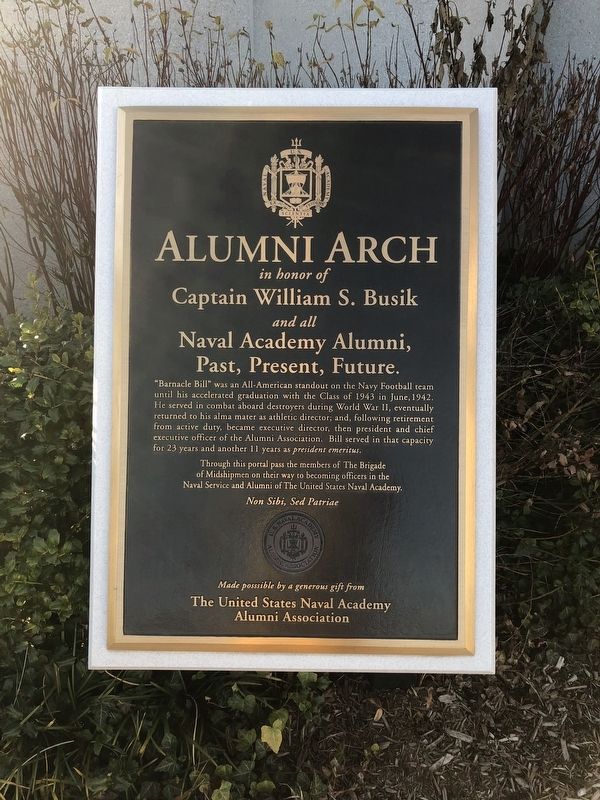 Alumni Arch Marker image. Click for full size.