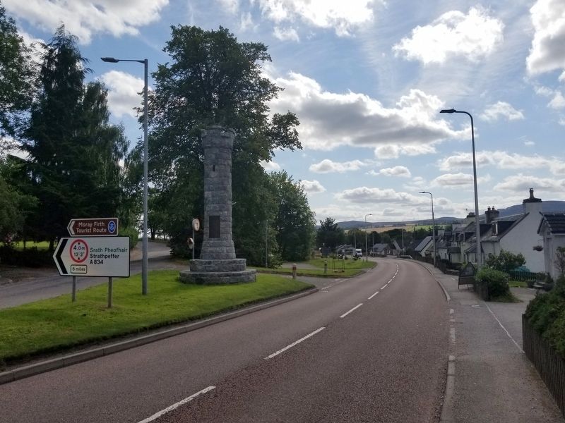 Contin War Memorial. Click for full size. Contin War Memorial image. Click for full size.