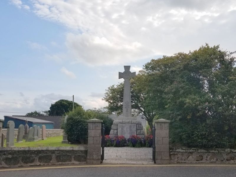 New Deer War Memorial image. Click for full size.